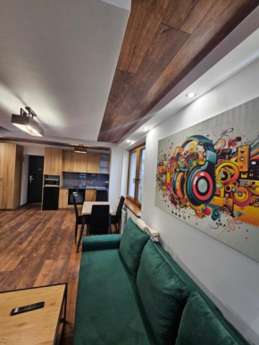 LUXURY GREEN APARTMENT by Marta, Radom